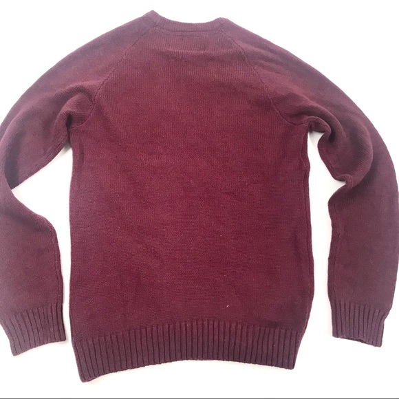 LAST ONE! New UO Character Hero Polar Bear Holiday Sweater - Picture 3 of 4